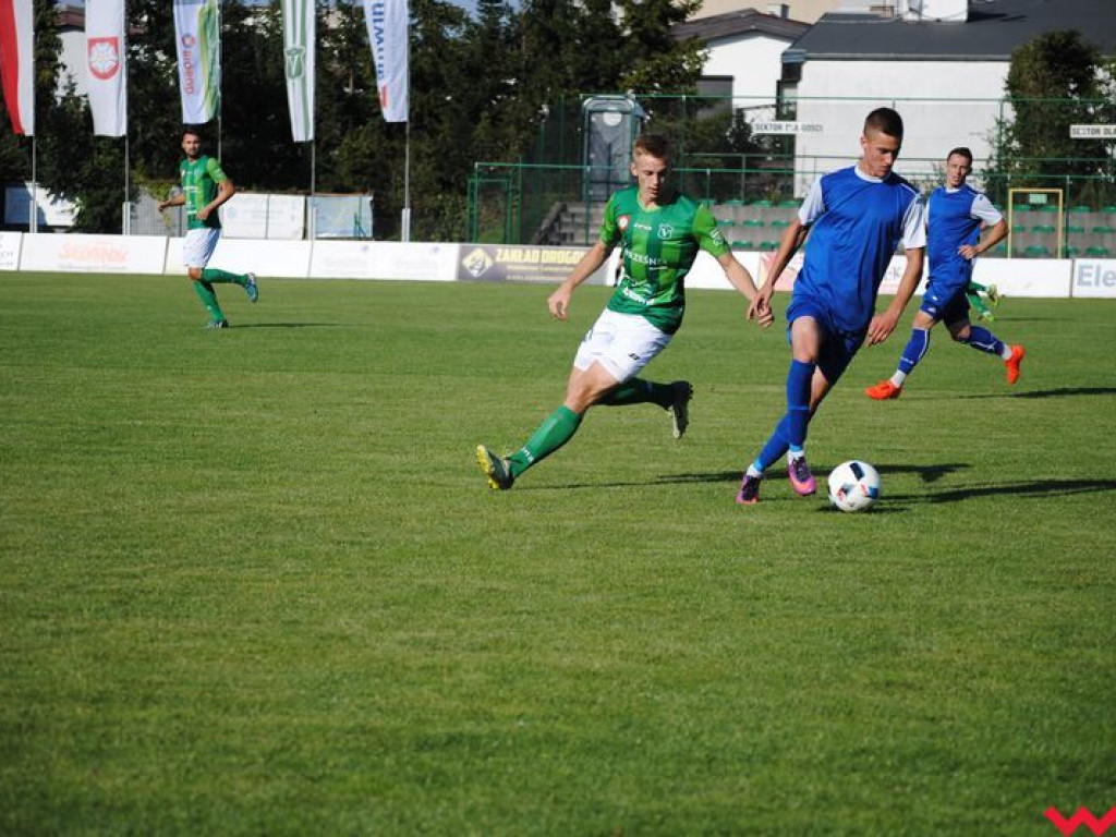 Komplet punktów Victorii w pojedynku z Białym Orłem, kluczowy zawodnik wrześnian z chęcią opuszczenia klubu (galeria)