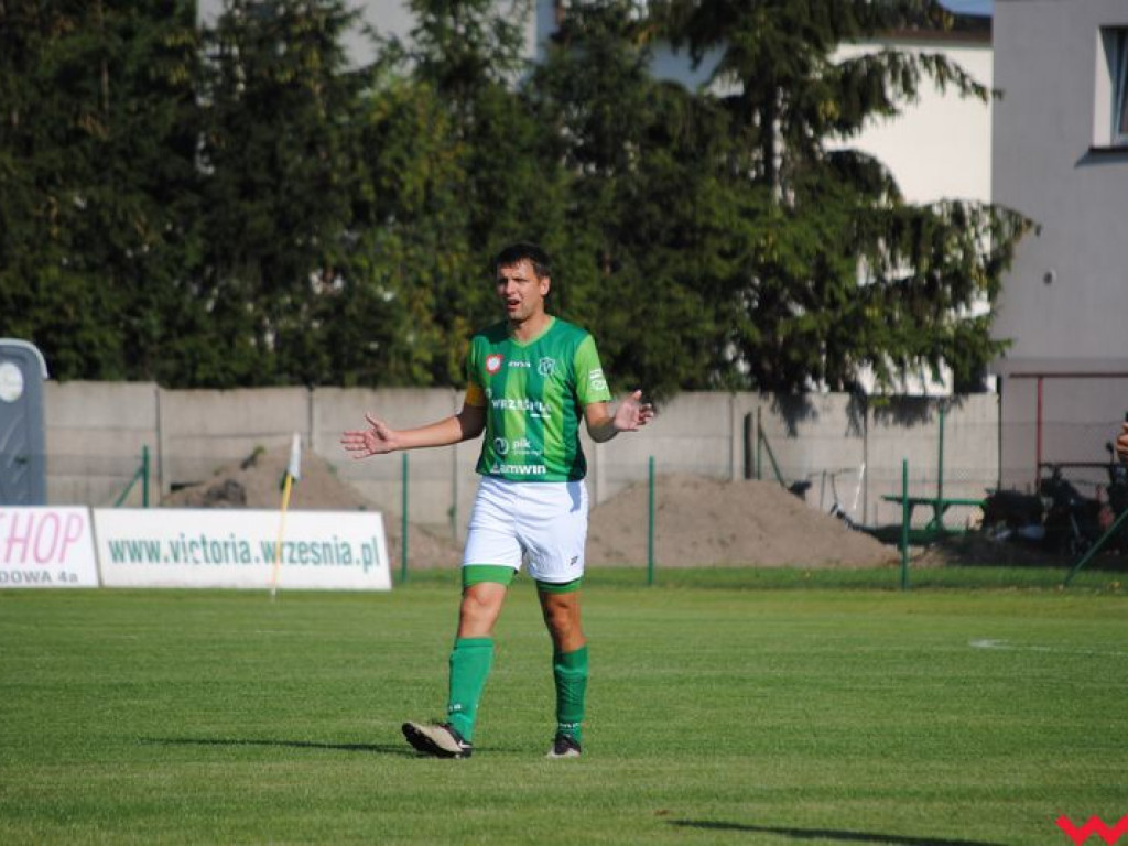Komplet punktów Victorii w pojedynku z Białym Orłem, kluczowy zawodnik wrześnian z chęcią opuszczenia klubu (galeria)
