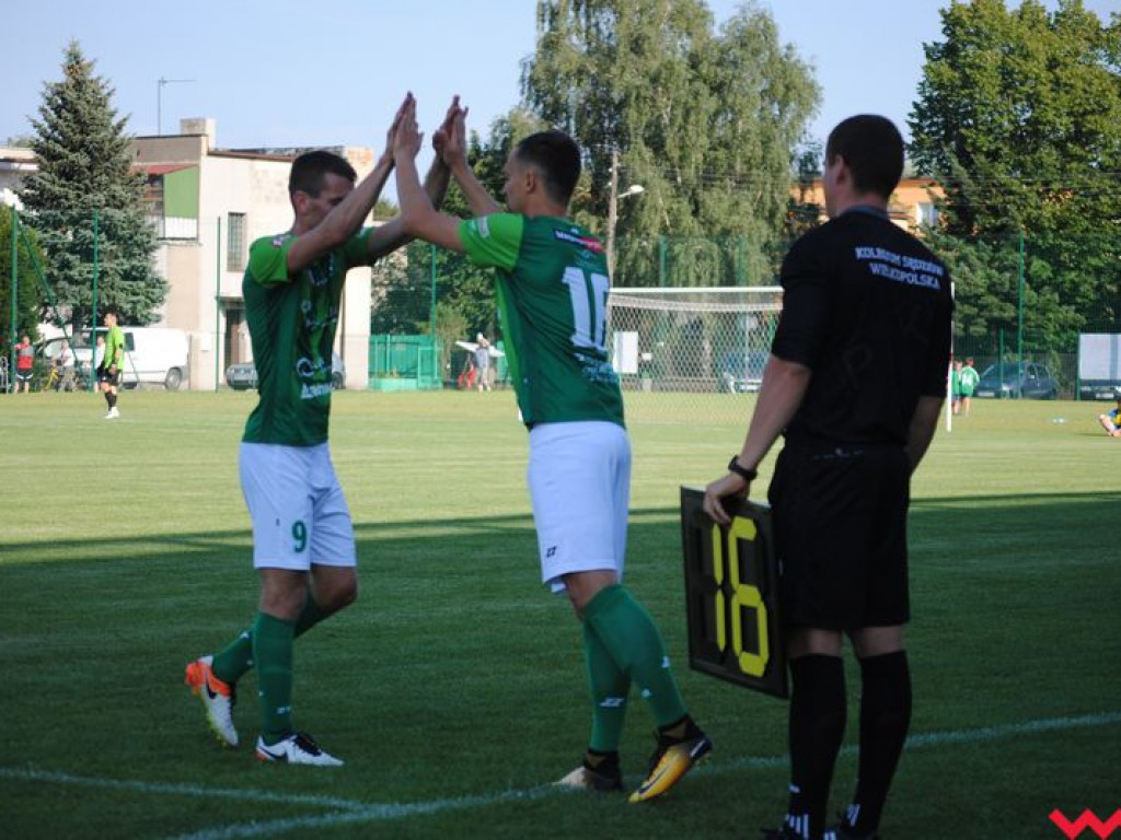 Komplet punktów Victorii w pojedynku z Białym Orłem, kluczowy zawodnik wrześnian z chęcią opuszczenia klubu (galeria)