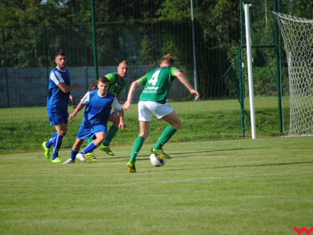 Komplet punktów Victorii w pojedynku z Białym Orłem, kluczowy zawodnik wrześnian z chęcią opuszczenia klubu (galeria)