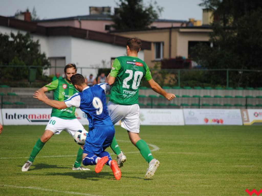 Komplet punktów Victorii w pojedynku z Białym Orłem, kluczowy zawodnik wrześnian z chęcią opuszczenia klubu (galeria)