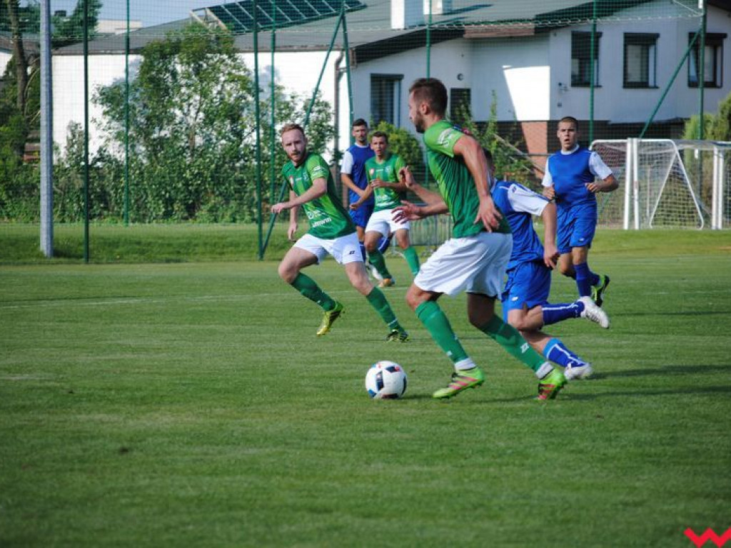 Komplet punktów Victorii w pojedynku z Białym Orłem, kluczowy zawodnik wrześnian z chęcią opuszczenia klubu (galeria)