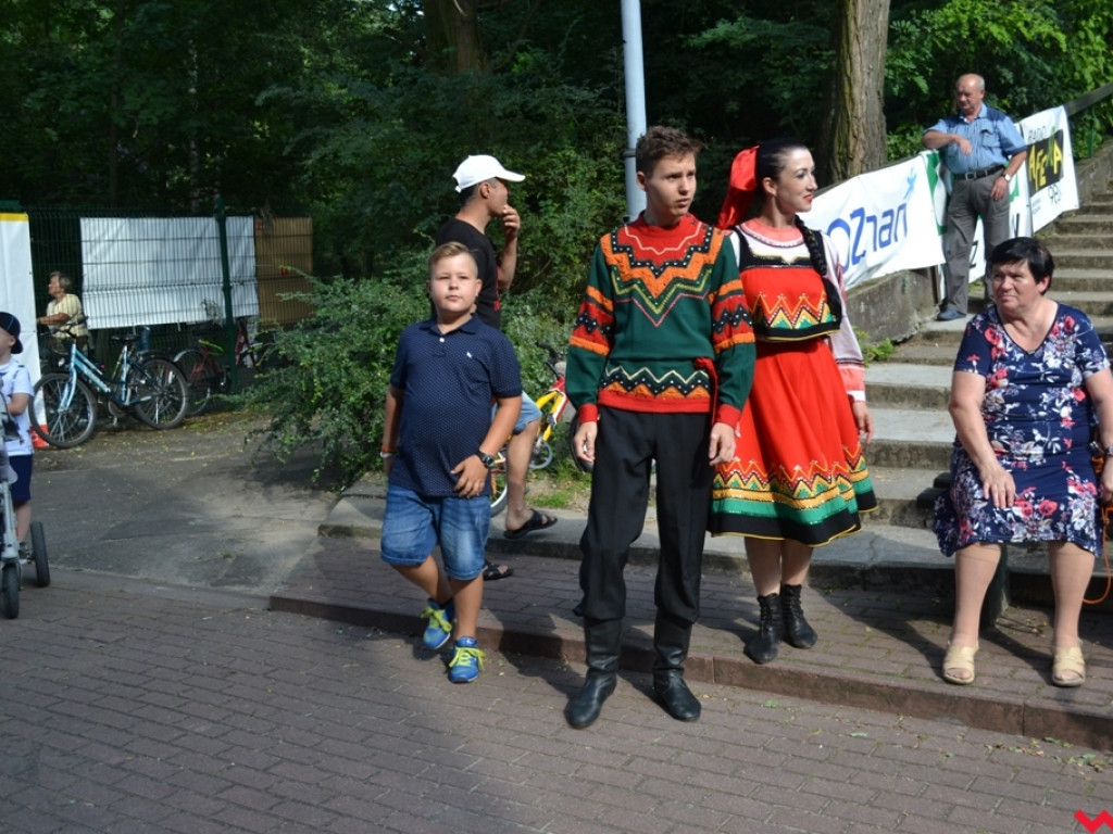 Wszystkie kolory folkloru w amfiteatrze