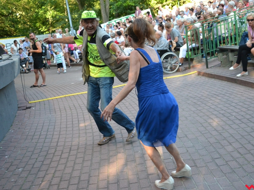 Wszystkie kolory folkloru w amfiteatrze