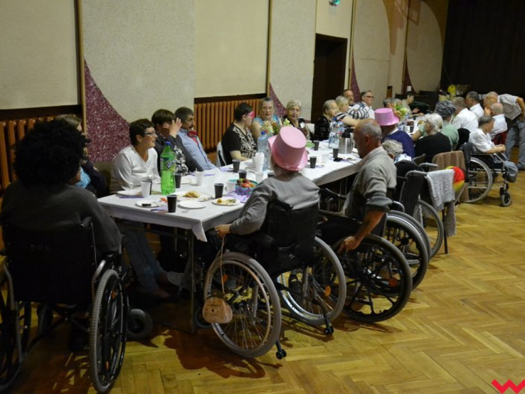 Można nie mieć domu, rodziny, zdrowia i wciąż cieszyć się życiem