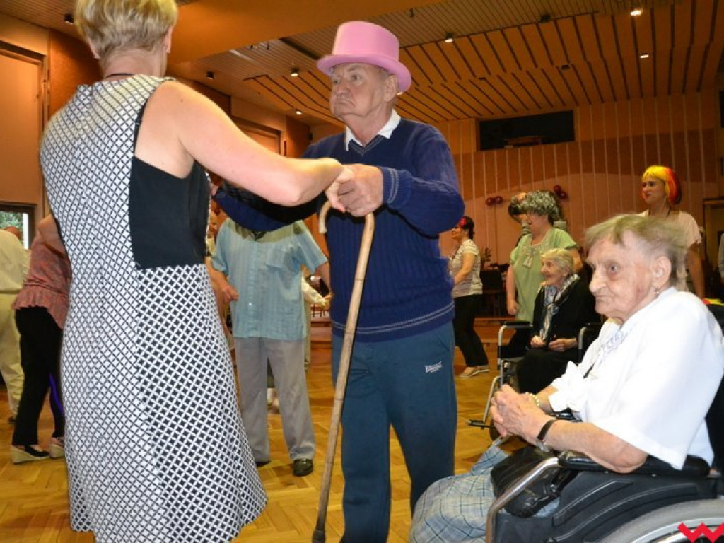Można nie mieć domu, rodziny, zdrowia i wciąż cieszyć się życiem