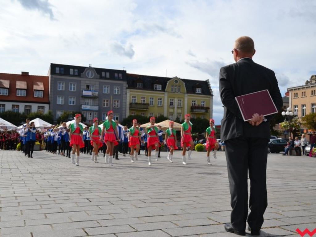 W marszu, w tańcu i na leżąco. Orkiestry znowu opanowały Wrześnię