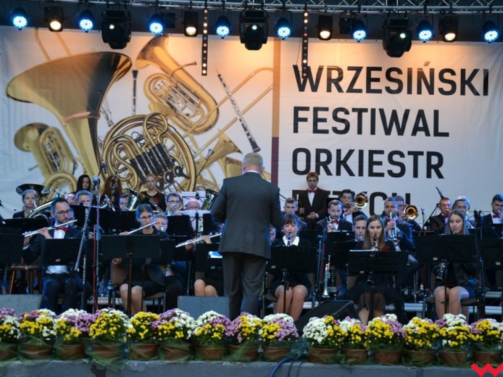 Werwa, sznyt, polot, luz, czyli Wrzesińska Orkiestra Dęta i Krystyna Prońko