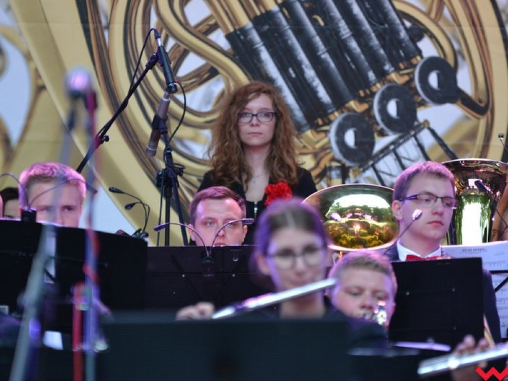 Werwa, sznyt, polot, luz, czyli Wrzesińska Orkiestra Dęta i Krystyna Prońko