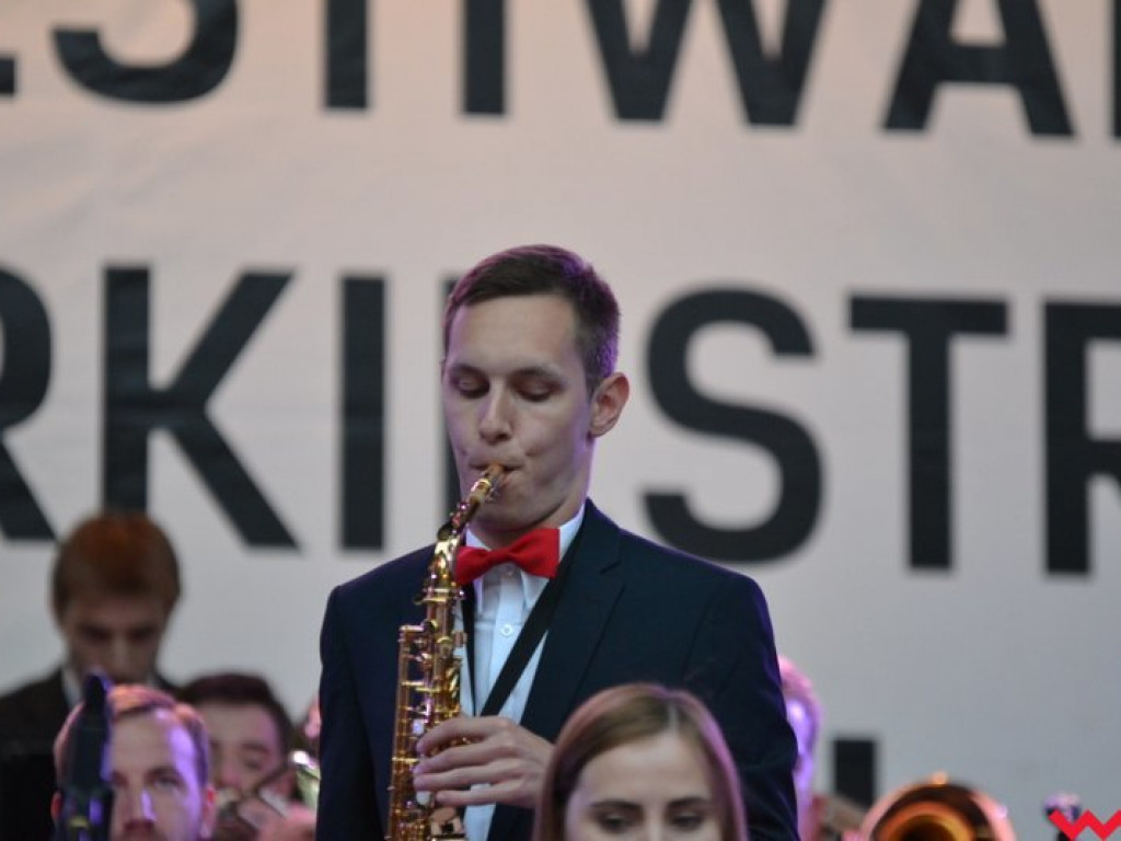 Werwa, sznyt, polot, luz, czyli Wrzesińska Orkiestra Dęta i Krystyna Prońko