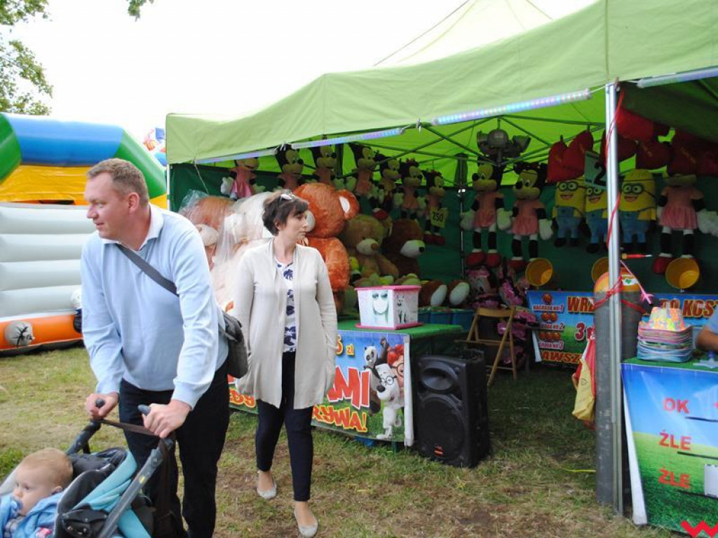 Po wielu latach przerwy Kaczanowo znowu było gospodarzem dożynek gminnych