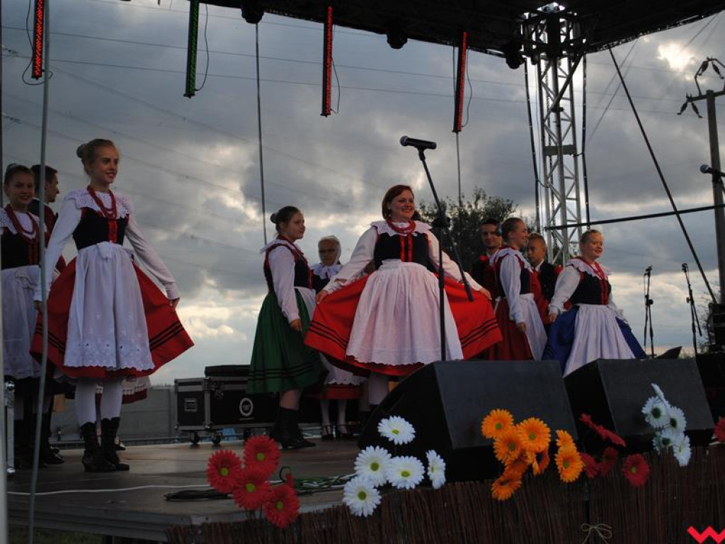Po wielu latach przerwy Kaczanowo znowu było gospodarzem dożynek gminnych