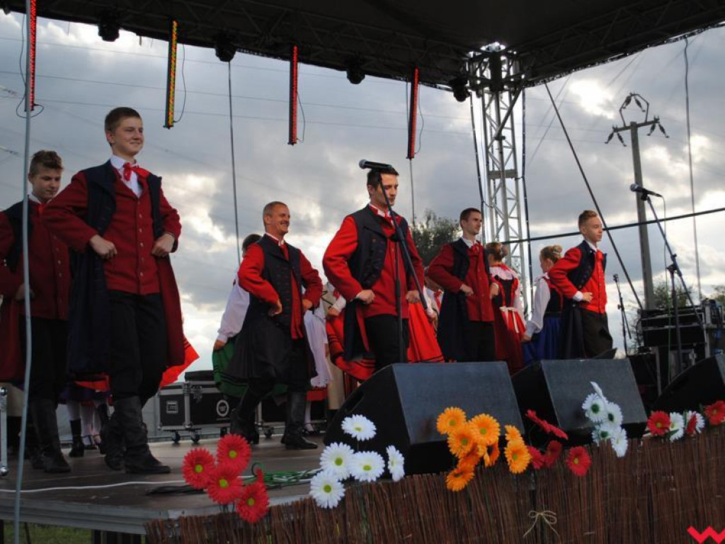 Po wielu latach przerwy Kaczanowo znowu było gospodarzem dożynek gminnych