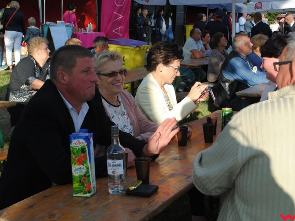 Po wielu latach przerwy Kaczanowo znowu było gospodarzem dożynek gminnych