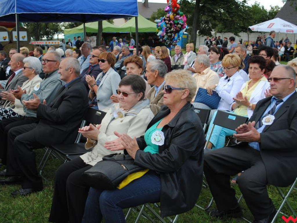 Po wielu latach przerwy Kaczanowo znowu było gospodarzem dożynek gminnych