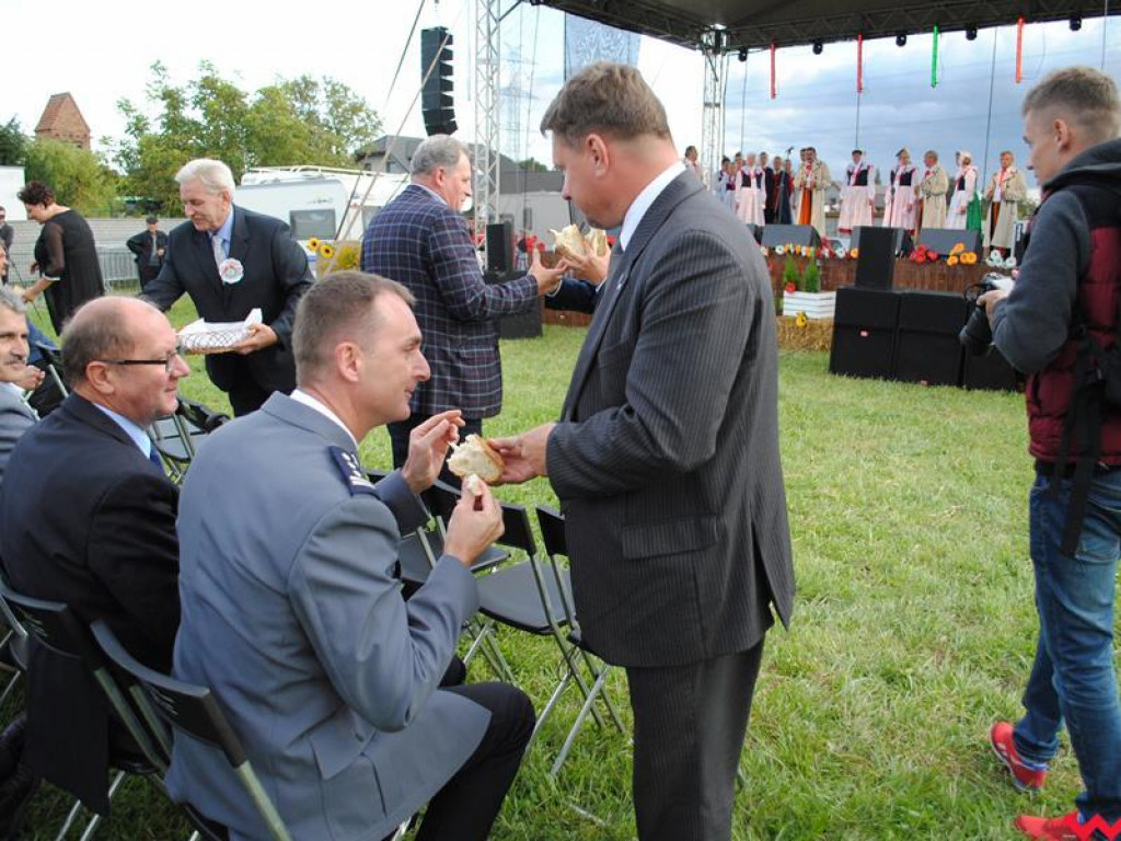 Po wielu latach przerwy Kaczanowo znowu było gospodarzem dożynek gminnych