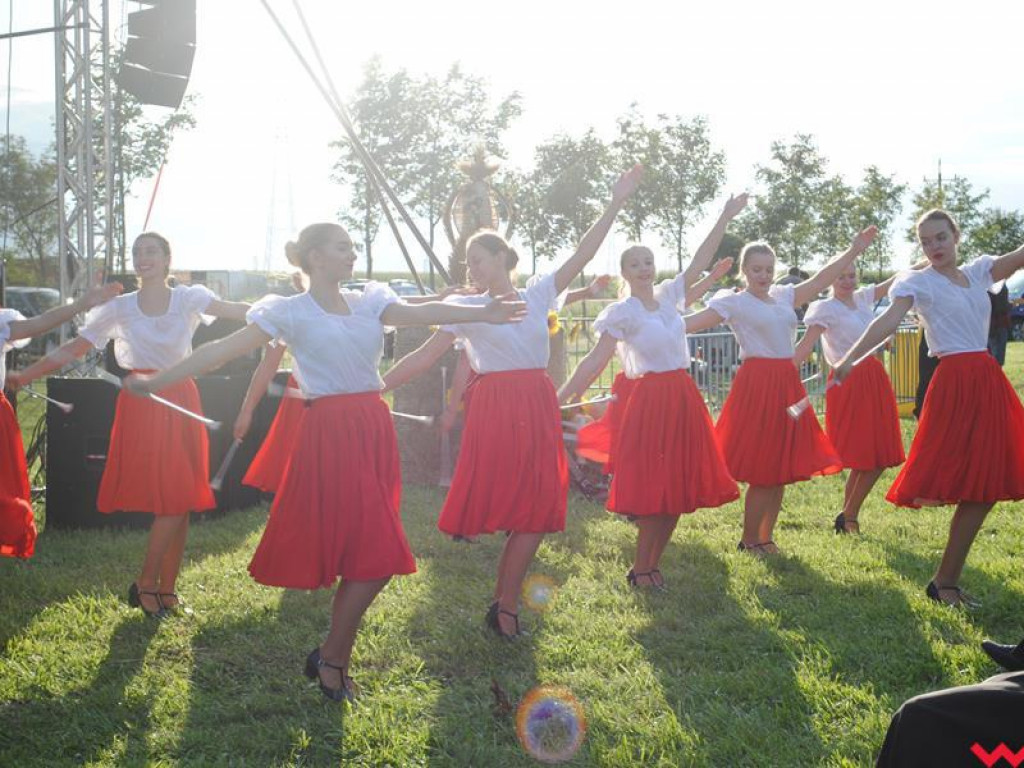 Po wielu latach przerwy Kaczanowo znowu było gospodarzem dożynek gminnych