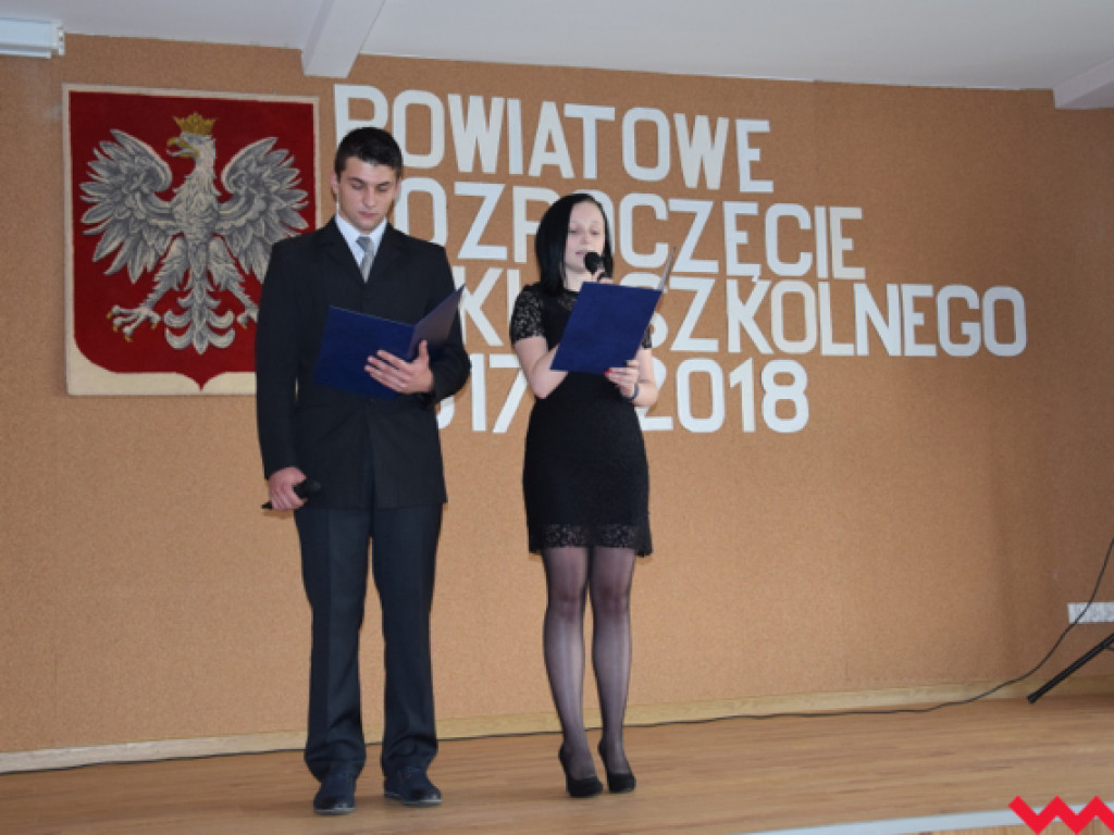 Inauguracja roku szkolnego w szkołach powiatowych. ZSZ nr 2 wprowadza e-dziennik i rozpoczyna trudną reformę