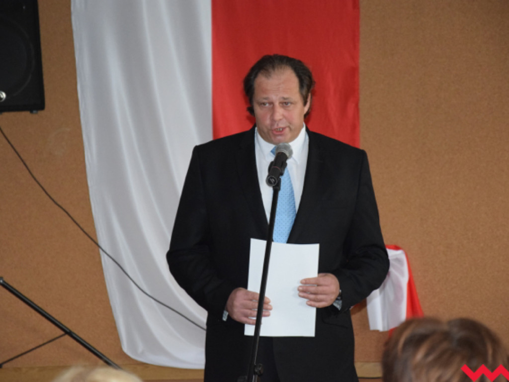 Inauguracja roku szkolnego w szkołach powiatowych. ZSZ nr 2 wprowadza e-dziennik i rozpoczyna trudną reformę