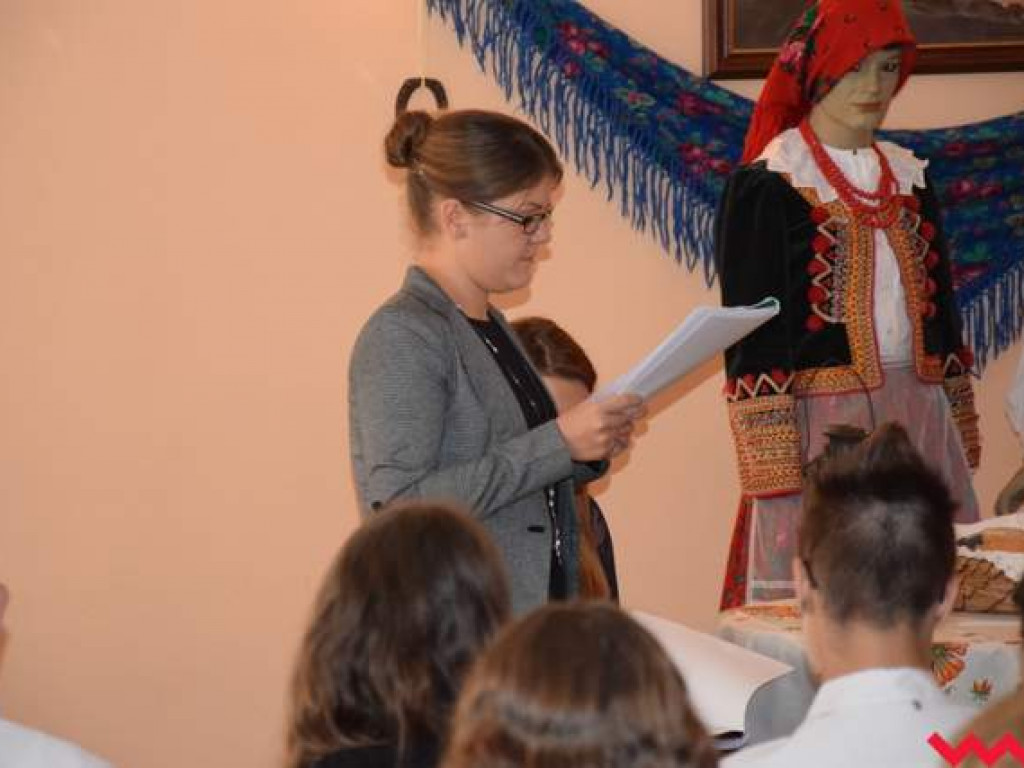 Narodowe Czytanie „Wesela” Stanisława Wyspiańskiego w Kołaczkowie, czyli  przypomnienie przesłania ze szkolnej lektury