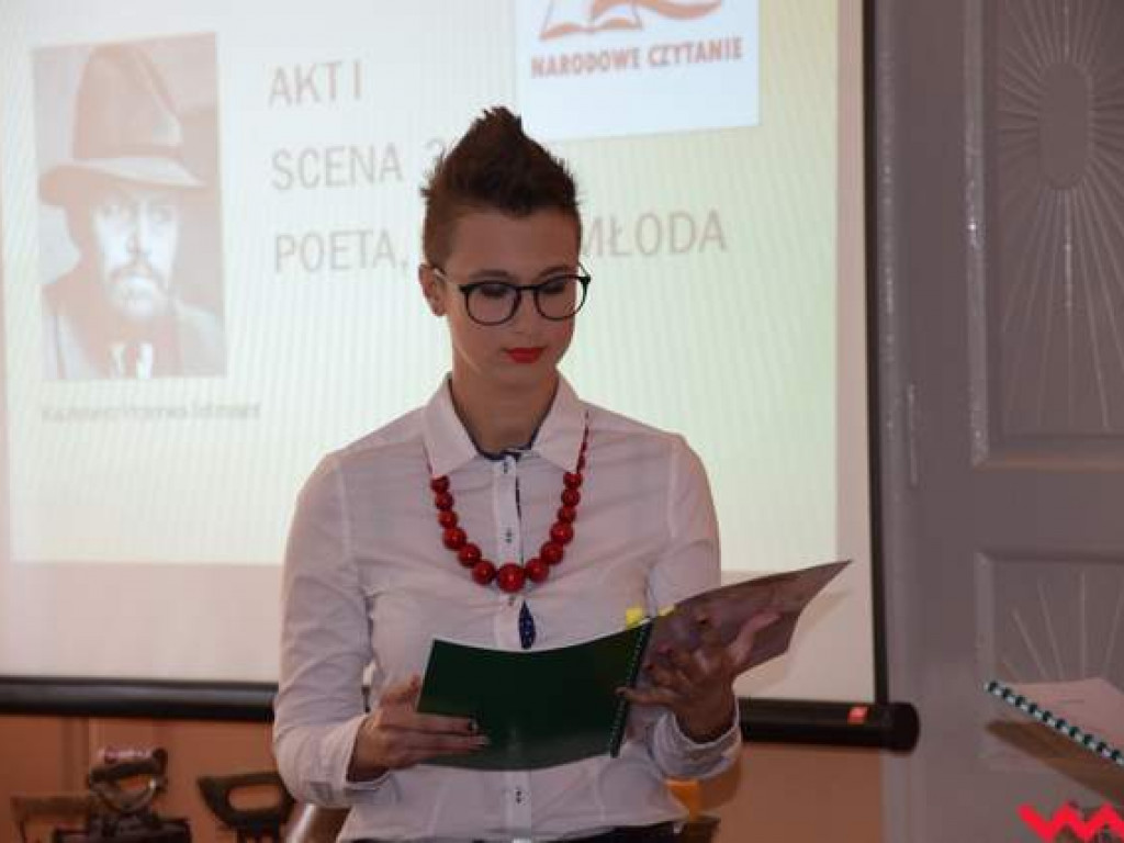 Narodowe Czytanie „Wesela” Stanisława Wyspiańskiego w Kołaczkowie, czyli  przypomnienie przesłania ze szkolnej lektury