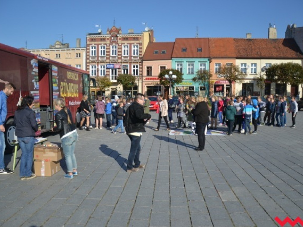 Wydawca Harry’ego Pottera przyjechał do Wrześni „zaczarowanym” autokarem