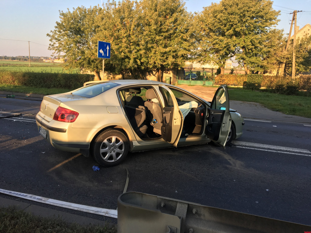 Ruch w stronę Miłosławia już odblokowany – TIR wywieziony w bezpieczne miejsce