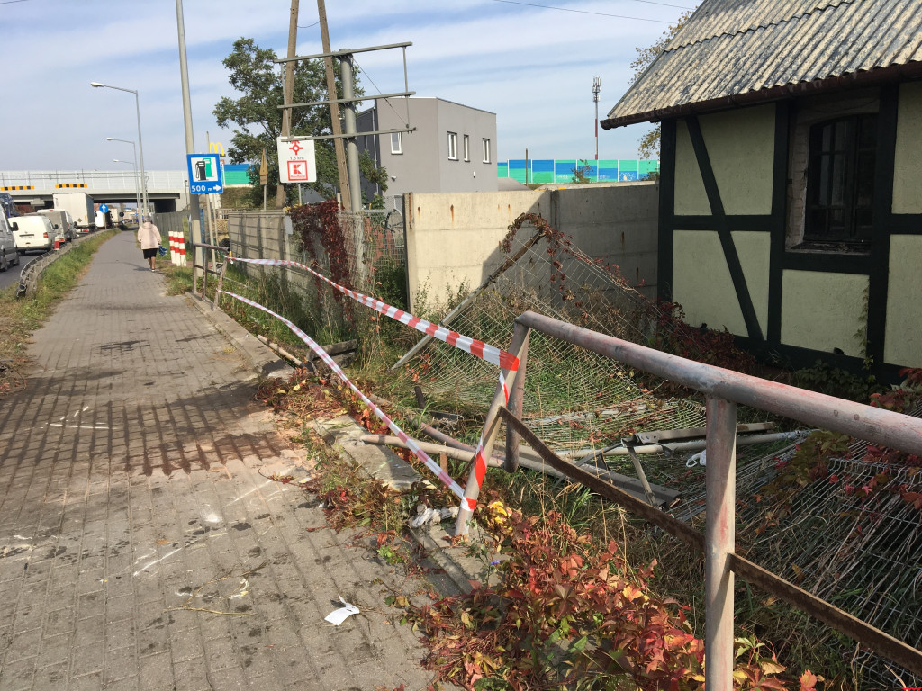 Ruch w stronę Miłosławia już odblokowany – TIR wywieziony w bezpieczne miejsce