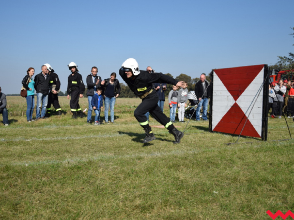 Strażacy z OSP Zieliniec bezkonkurencyjni w Gminnych Zawodach Sportowo-Pożarniczych w Gorazdowie