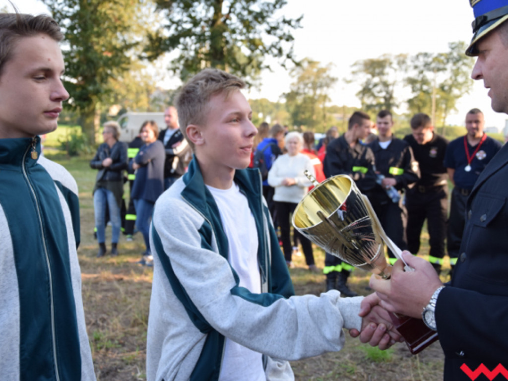 Strażacy z OSP Zieliniec bezkonkurencyjni w Gminnych Zawodach Sportowo-Pożarniczych w Gorazdowie