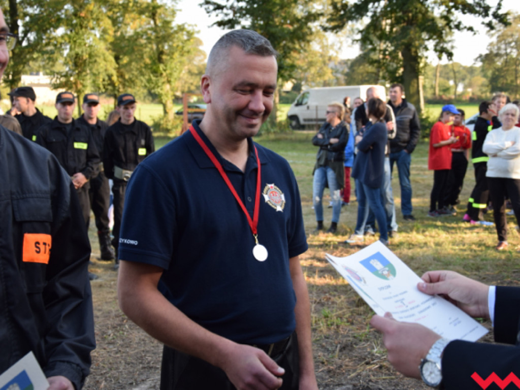 Strażacy z OSP Zieliniec bezkonkurencyjni w Gminnych Zawodach Sportowo-Pożarniczych w Gorazdowie