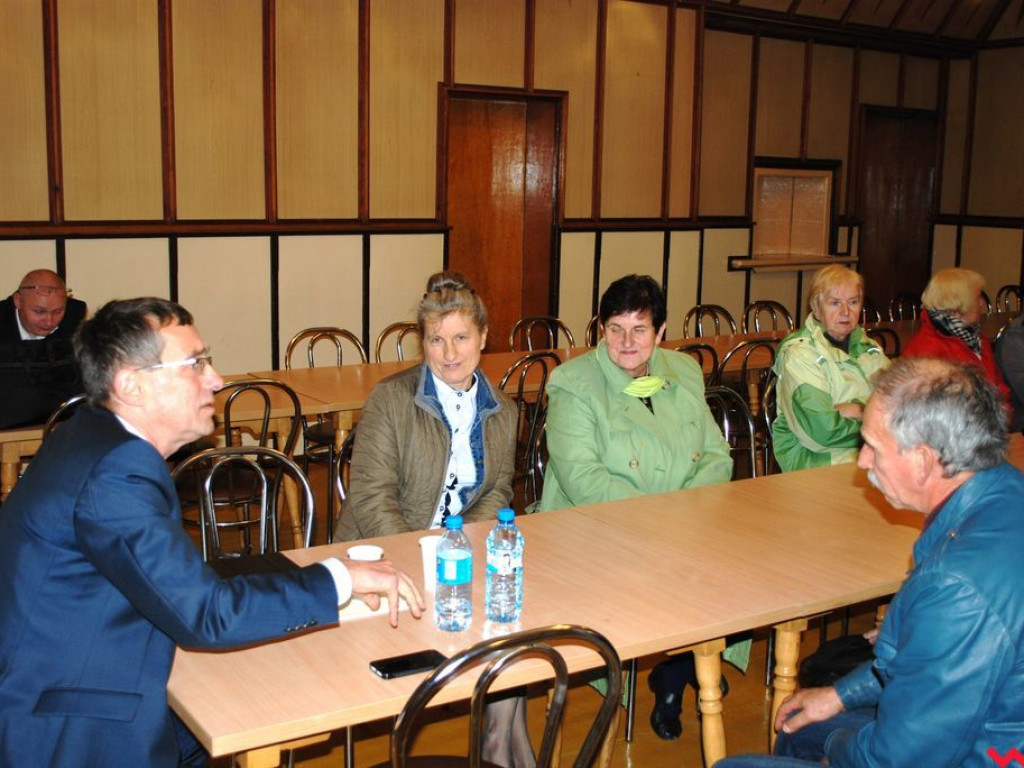 Poseł Krzysztof Ostrowski spotkał się z mieszkańcami Pyzdr