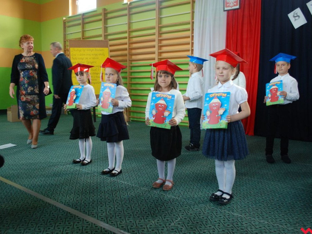Uroczyste ślubowanie pierwszoklasistów