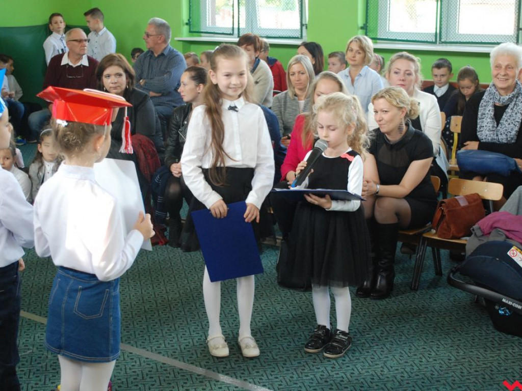 Uroczyste ślubowanie pierwszoklasistów