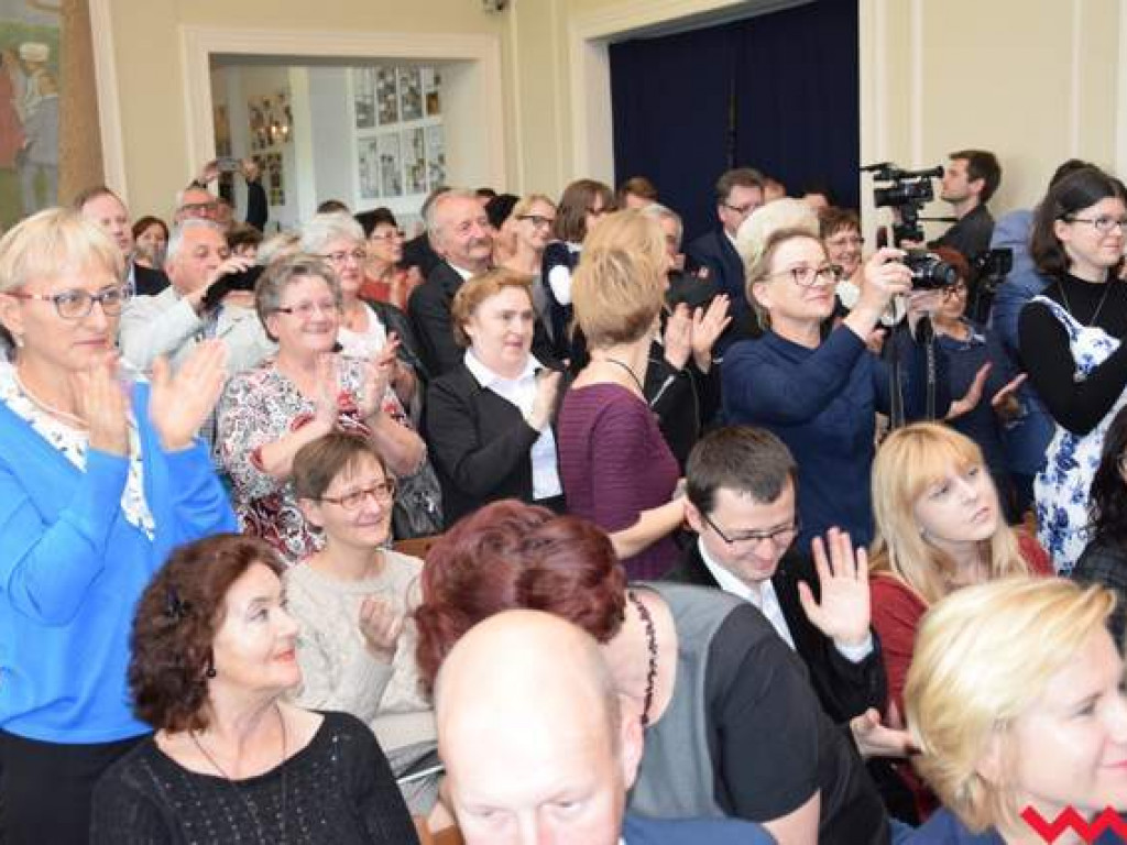 Poetka Urszula Zajączkowska laureatką Nagrody Kościelskich 2017. Uroczystość wręczenia odbyła się w Miłosławiu