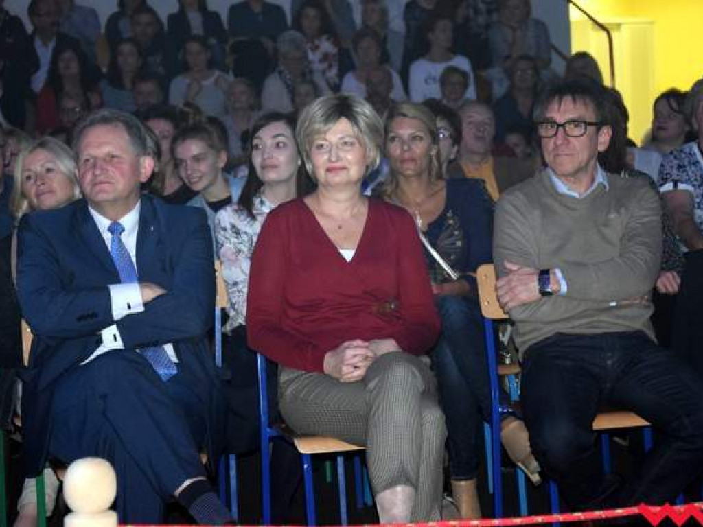 Poetka Urszula Zajączkowska laureatką Nagrody Kościelskich 2017. Uroczystość wręczenia odbyła się w Miłosławiu