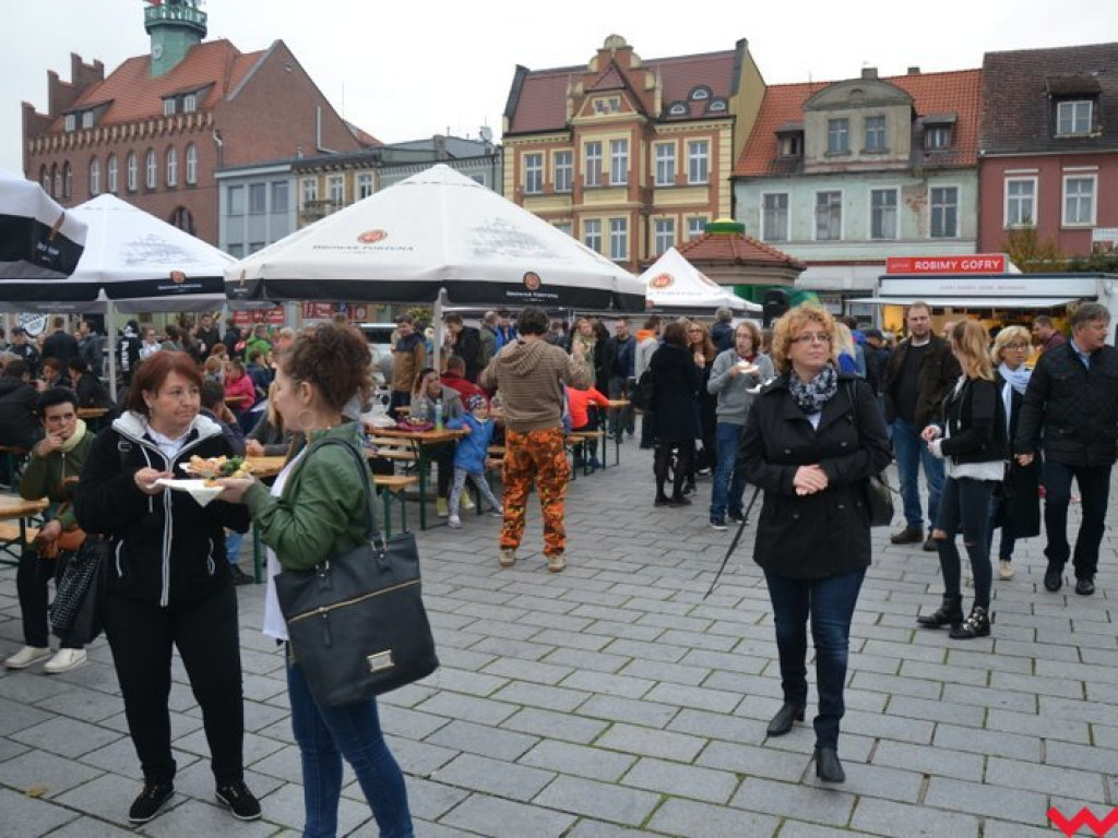 Wielkie żarcie na wrzesińskim rynku! Dla każdego coś dobrego