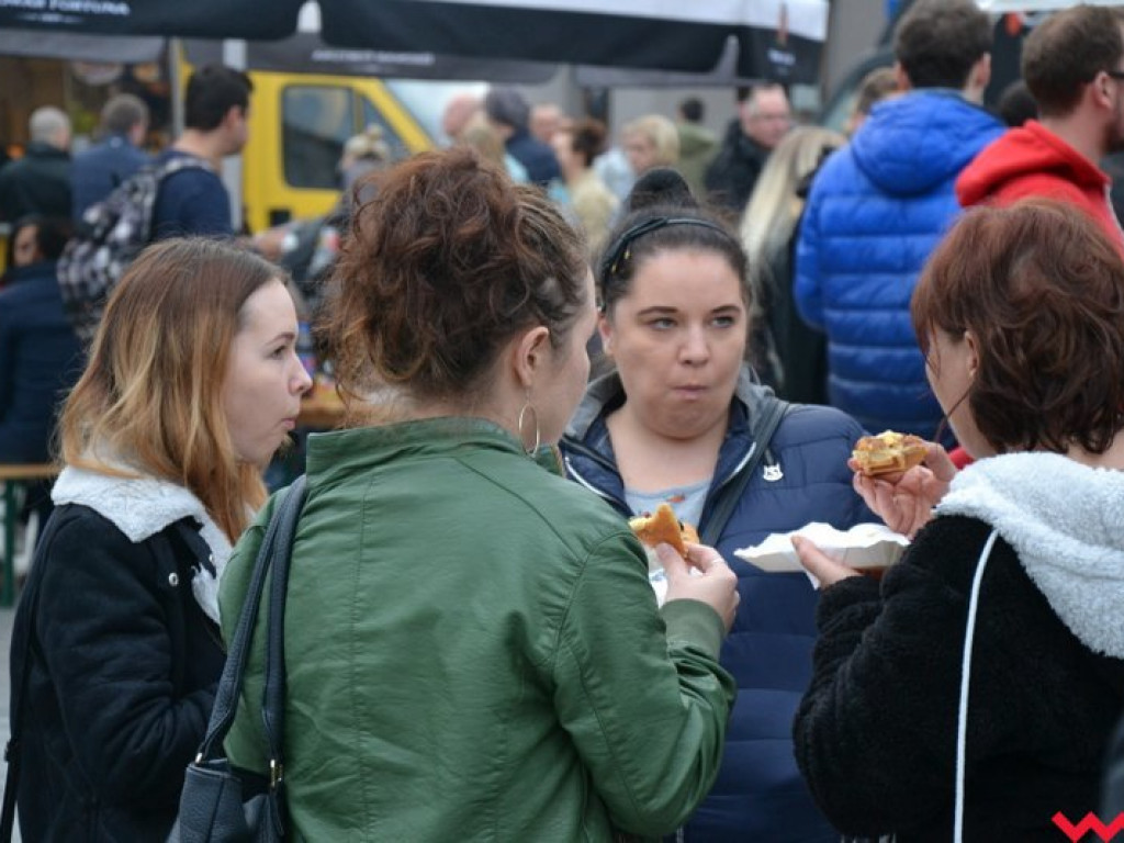 Wielkie żarcie na wrzesińskim rynku! Dla każdego coś dobrego