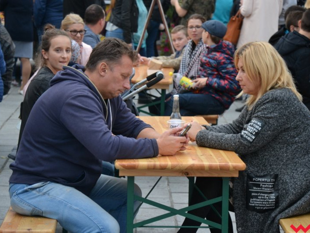 Wielkie żarcie na wrzesińskim rynku! Dla każdego coś dobrego