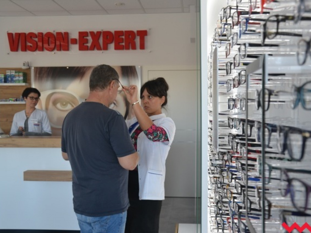 Salon Vision-Expert ruszył z kopyta po przeprowadzce