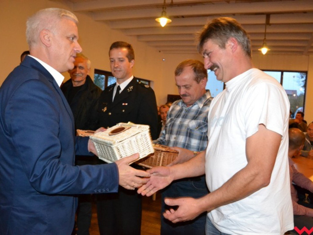 Podziękowali strażakom za trud działań po nawałnicy