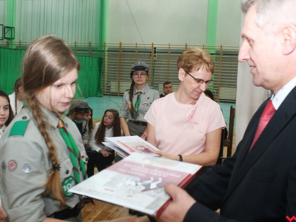 Święto Niepodległości w Zespole Szkolno - Przedszkolnym w Pyzdrach