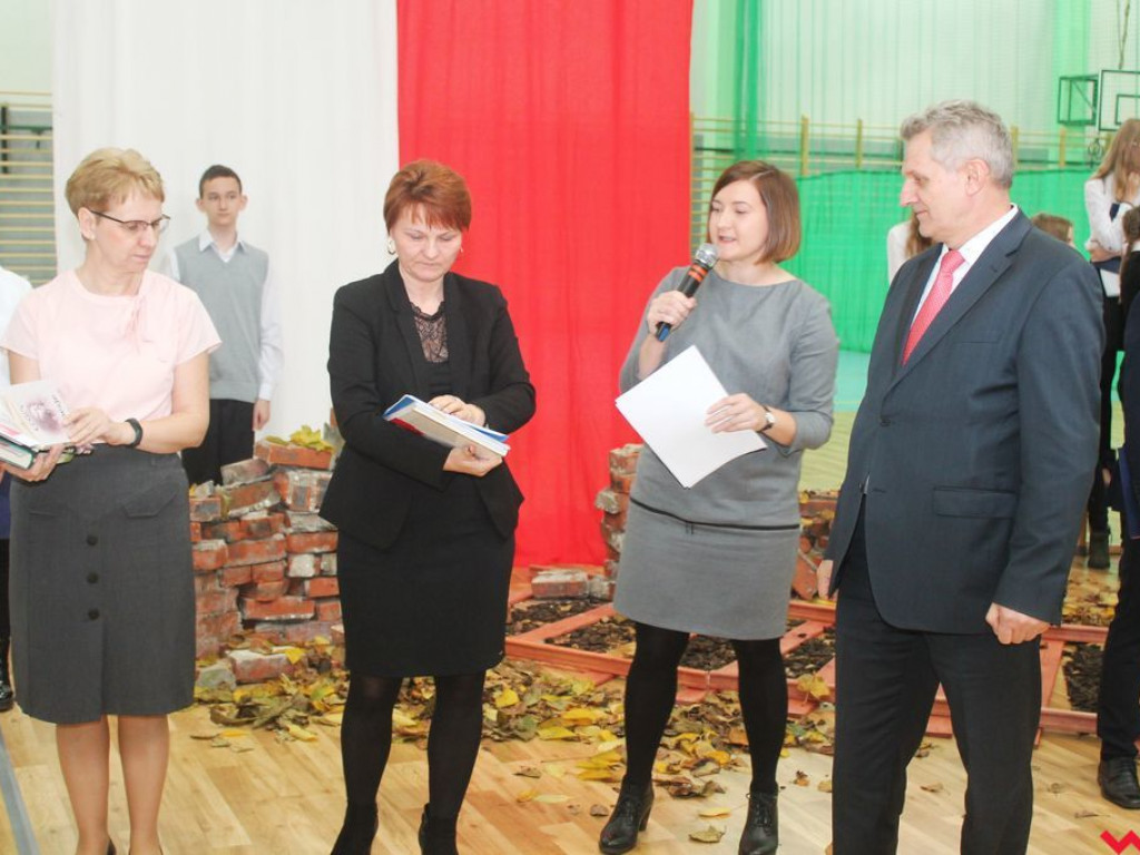 Święto Niepodległości w Zespole Szkolno - Przedszkolnym w Pyzdrach