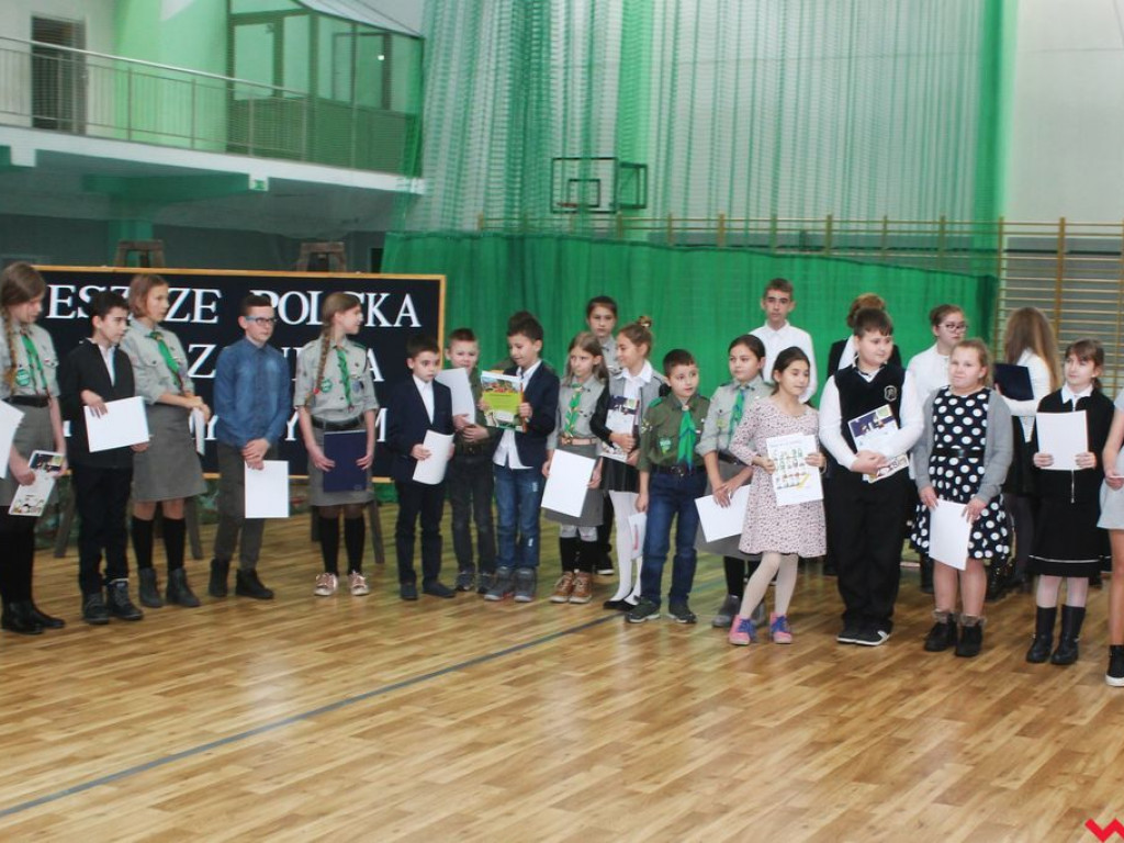 Święto Niepodległości w Zespole Szkolno - Przedszkolnym w Pyzdrach