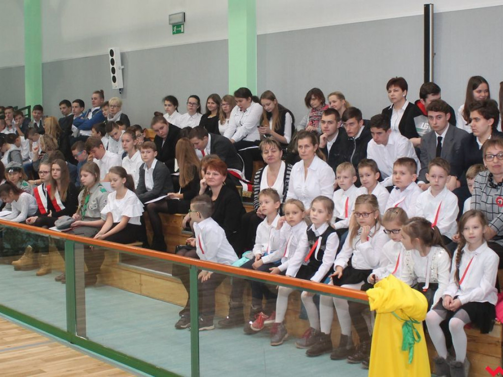 Święto Niepodległości w Zespole Szkolno - Przedszkolnym w Pyzdrach