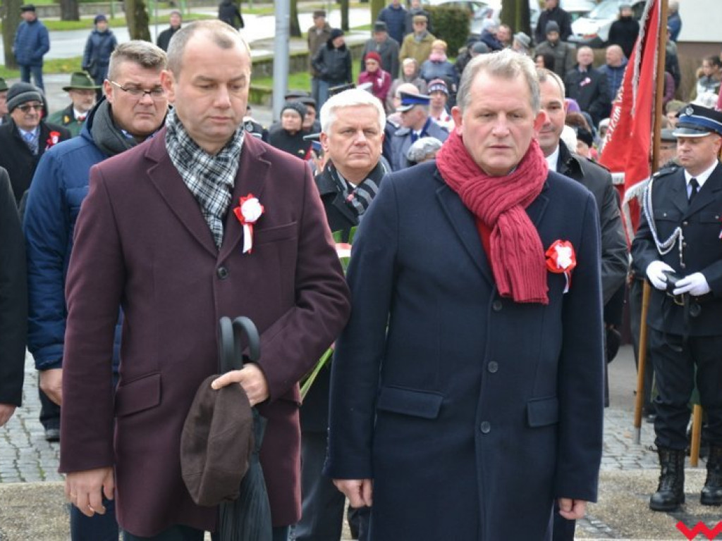 Sztafeta pokoleń w radosnym niepodległościowym przemarszu