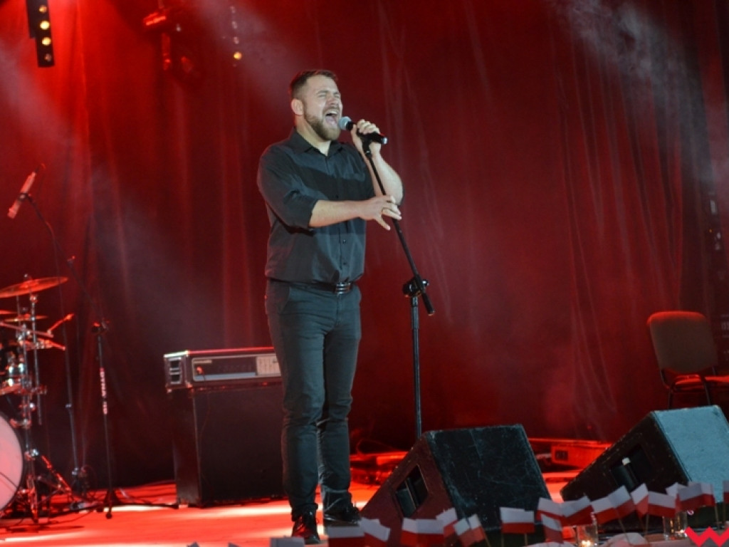 Rockowo i tradycyjnie – młodym głosem o wolności