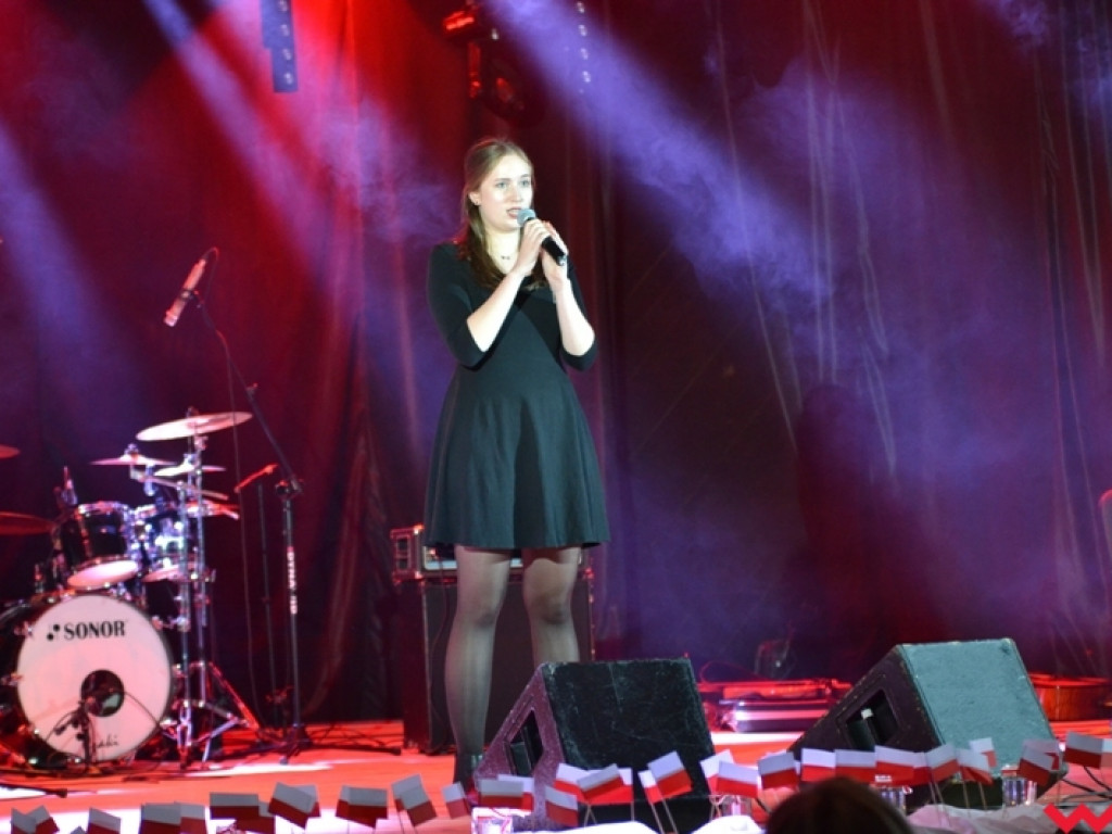 Rockowo i tradycyjnie – młodym głosem o wolności