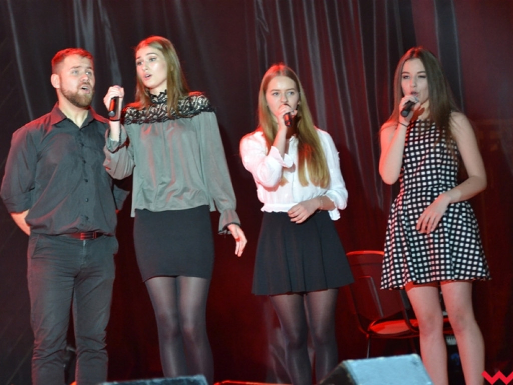 Rockowo i tradycyjnie – młodym głosem o wolności