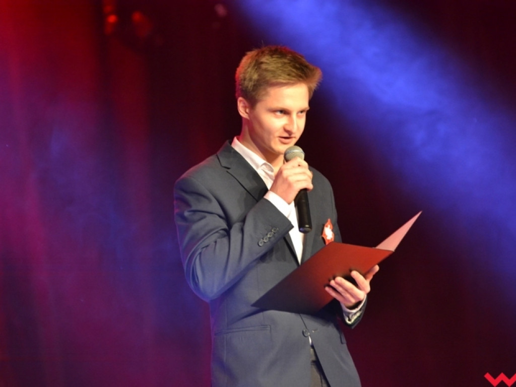 Rockowo i tradycyjnie – młodym głosem o wolności